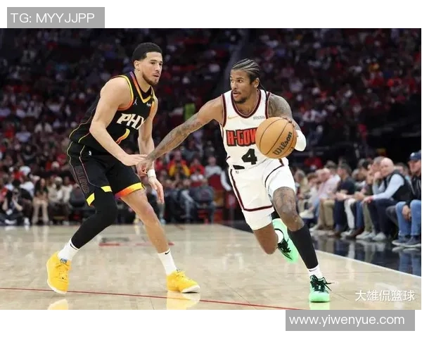 德文布克领衔太阳队冲击季后赛展现超强个人能力与团队协作